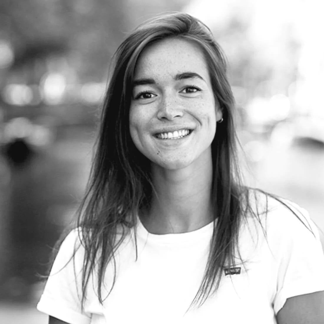 Lotte Rampelberg Our story started with a simple question. “Why?” – Rebottled