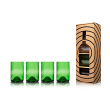 Charger l&#39;image dans la galerie, Rebottled upcycled green glassware
